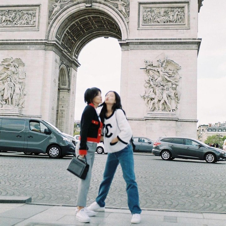 <p>Tak hanya itu, Jennie juga mengatakan kalau sang Bunda sudah seperti sahabatnya sendiri.  (Foto: Instagram: @jennierubyjane)</p>