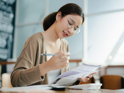 Tips Keuangan Anti Tekor di Akhir Tahun, Tanya Pakar Langsung Bun