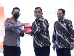 Kapolri: Buku Bhayangkara Sejati Renungan Polri Jadi Lebih Baik