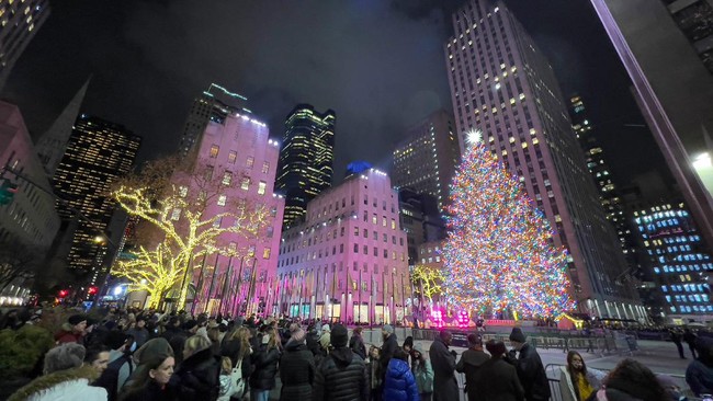 Pada 2020, keluarga Rockefeller memiliki kekayaan bersih mencapai US$8,4 miliar atau setara Rp120 triliun.