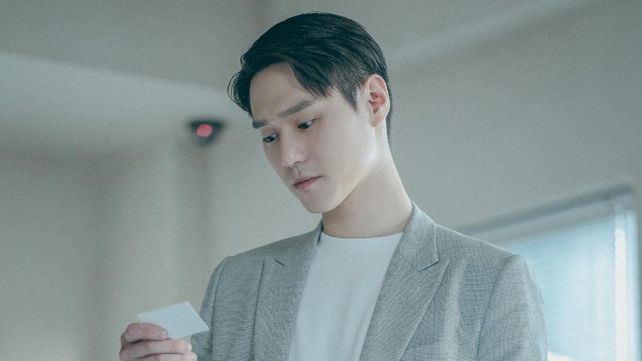 Sembuh dari COVID-19, Go Kyung Pyo Lanjutkan Syuting Film 'Seoul Vibe'