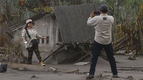 FOTO: Spot Foto dan Wisata Dadakan Bencana Erupsi Semeru