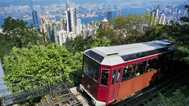 Perusahaan mobilitas global ECA International merilis daftar tahunan kota-kota termahal di dunia untuk ditinggali pada 2022 ini. Berikut rinciannya.