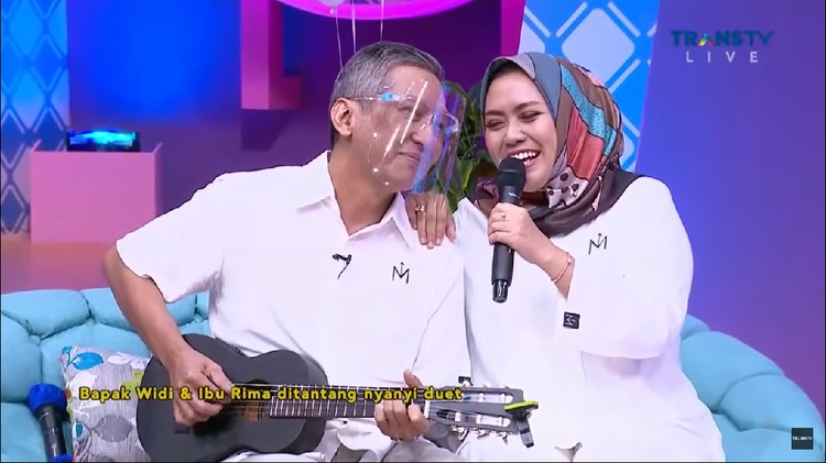 Bambang Widhyo Sadmo dan Rima Widiana Bambang Widhyo Sadmo dan Rima Widiana