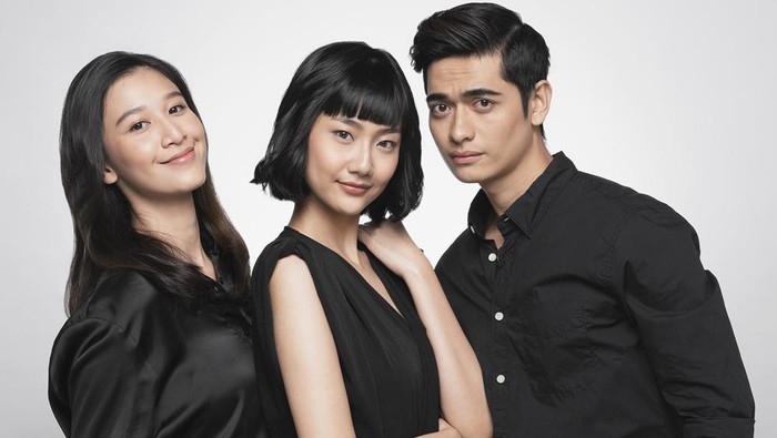 Apa pun Warna dan Kondisi Kulit Kamu, Capai Potensi Maksimal Glowingmu dengan ERHA Ultimate Brightening Apa pun Warna dan Kondisi Kulit Kamu, Capai Potensi Maksimal Glowingmu dengan ERHA Ultimate Brightening