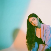 Jadi Konsumen Terbesar Barang Mewah Fashion Selama 2021, Ternyata Ini Bedanya Fashion Gen Z dengan Generasi Lainnya