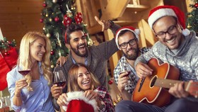 9 Ide Kegiatan Natal Menarik bersama Keluarga dan Sahabat