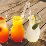 Arti Kepribadian Berdasarkan Jus Buah Favorit, Pecinta Apel Orangnya Blak-Blakan!