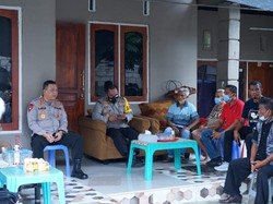 Kapolda NTT Datangi Rumah Korban Pembunuhan Wanita-Bayi Terbungkus Plastik