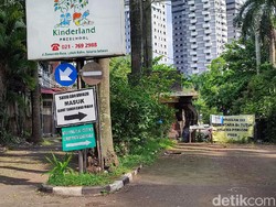 Pedagang: Jalan Tempat Mobil Isyana Terjeblos Sumur Resapan Jarang Dilewati