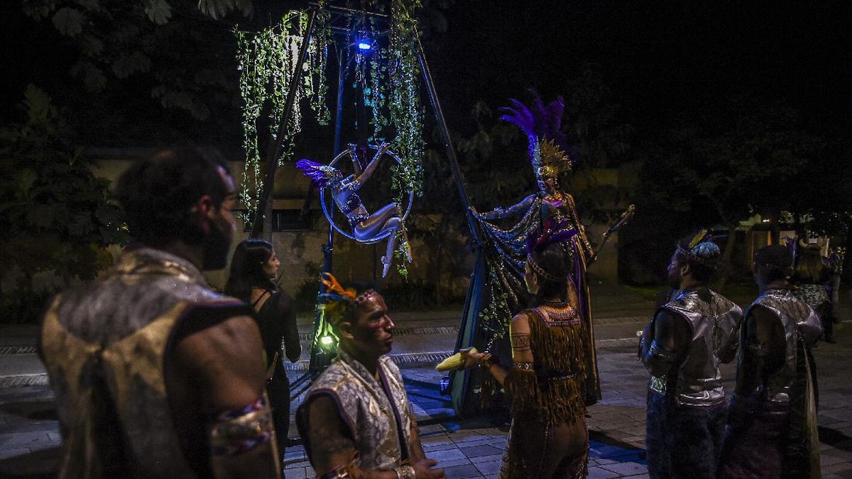 FOTO: Kolombia Merayakan Kekayaan Mitologi dan Legenda