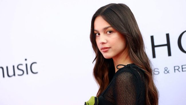 Vokalis Green Day akui ada keinginan berkolaborasi dengan solois muda Olivia Rodrigo usai mendengar lagunya.