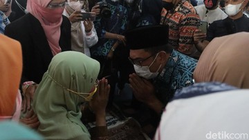 ISTRI MANG ODED BANJIR DOA DAN DUKUNGAN