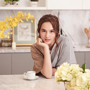 Tak Hanya Anya Geraldine, Chelsea Islan Juga Alami Ketiak Basah