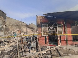 Pilu Putri Tangisi Kucing Mati Ikut Terbakar 4 Bangunan di Jakut