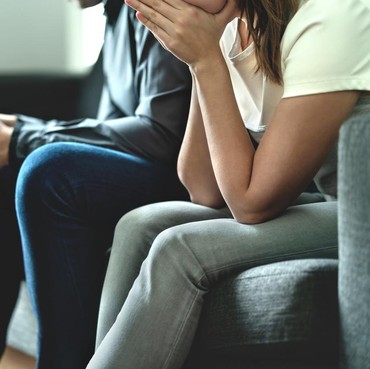 Ciduk Istri Selingkuh dengan Mahasiswa, Polisi Unggah Foto Pernikahan