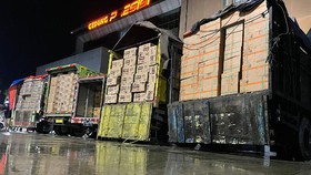 Polisi Bongkar Peredaran Oli Palsu, Barang Bukti Ribuan Botol