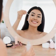 Rekomendasi Serum Vitamin C Lokal Terbarik Selama Tahun 2021, Ada yang Sudah Kamu Coba?