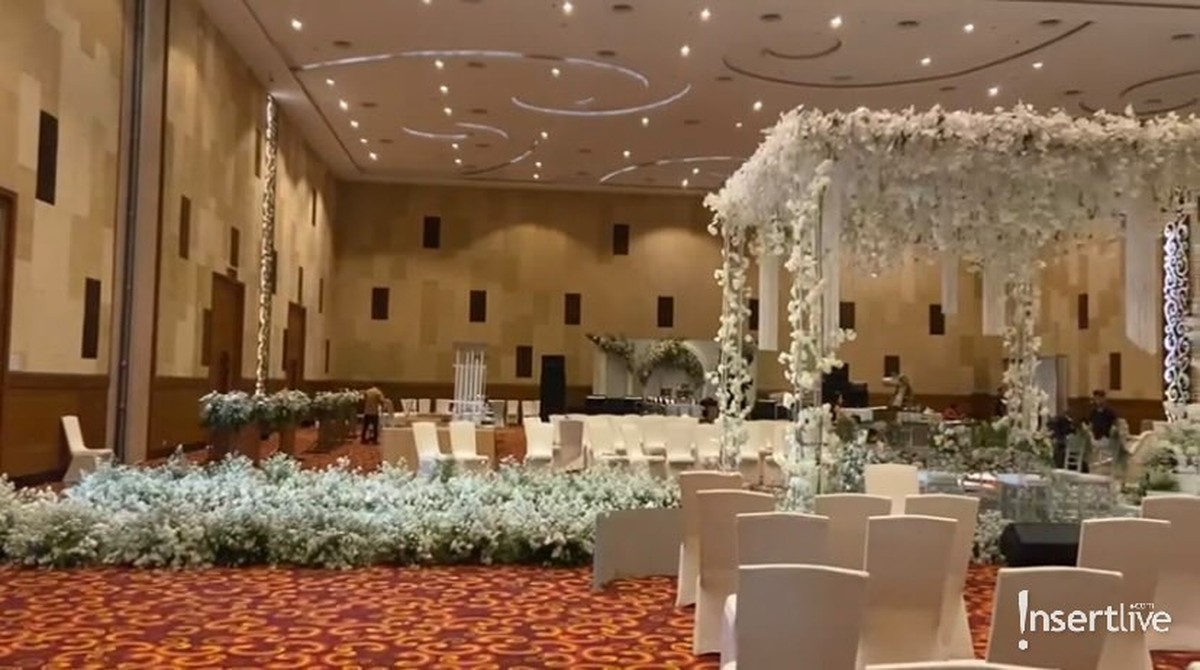 Danang DA dan Hemas Nura akan menikah hari ini di Alana Hotel Yogyakarta dengan mengusung adat Pakem Yogya&period; Yuk intip&excl;