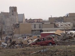 Tornado Ngeri di Kentucky AS, Korban Tewas Diperkirakan 100 Orang
