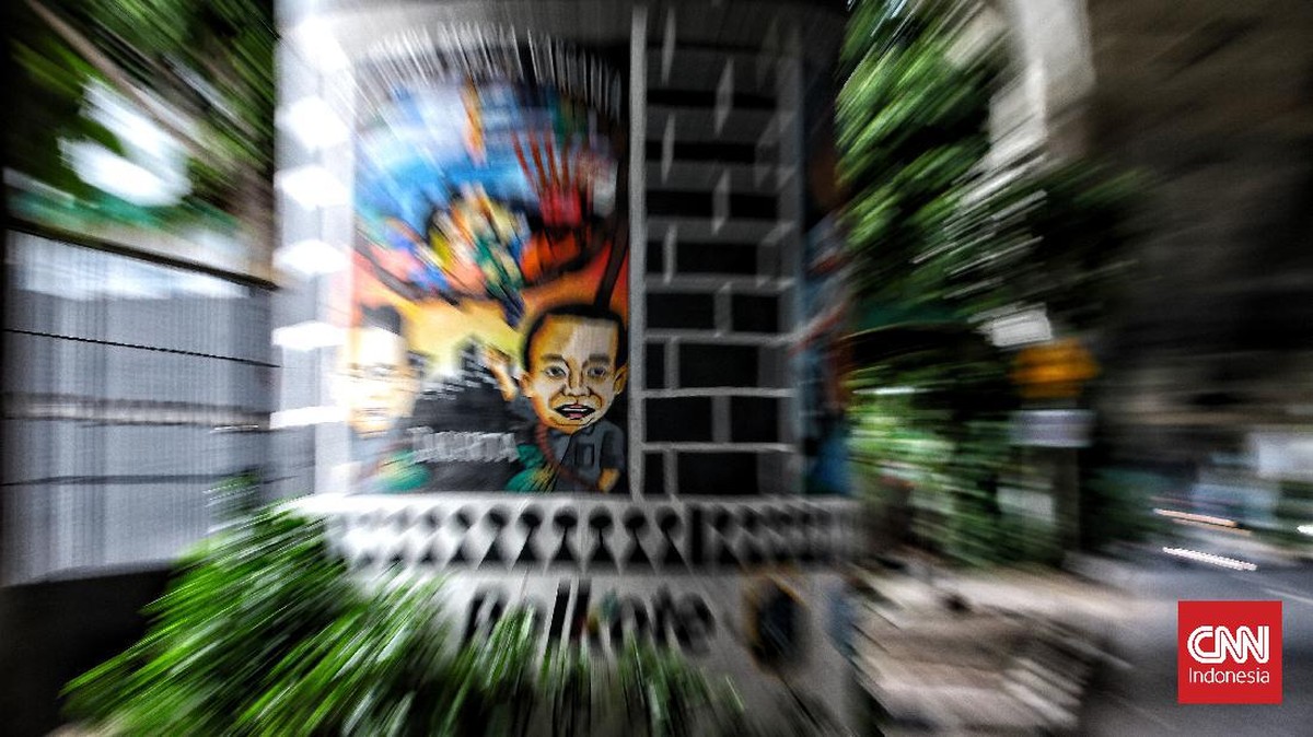 FOTO: Mural Usang Tiang Beton Antasari