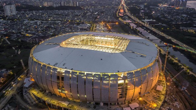 Pemprov DKI Jakarta tengah membuat akses jalan tembus menuju Jakarta International Stadium (JIS) di Jakarta Utara.