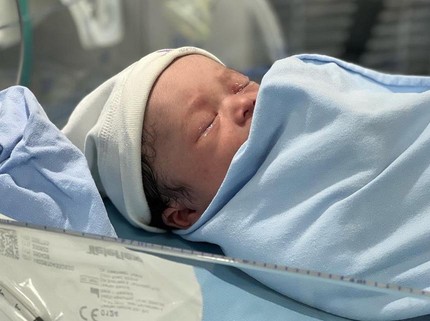 5 Momen Haru Nathalie Holscher Melahirkan Anak Pertama di Tanggal Cantik