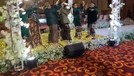 Setelah resmi menikah&comma; Danang DA dan Hemas Nura gelar resepsi pernikahan yang kental dengan adat&period; Yuk intip&excl;