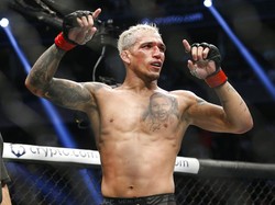 Charles Oliveira, Raja Kuncian di UFC