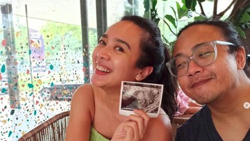 OMONGAN ORANG LAIN SOAL DEA DAN ARIEL YANG BELUM PUNYA ANAK