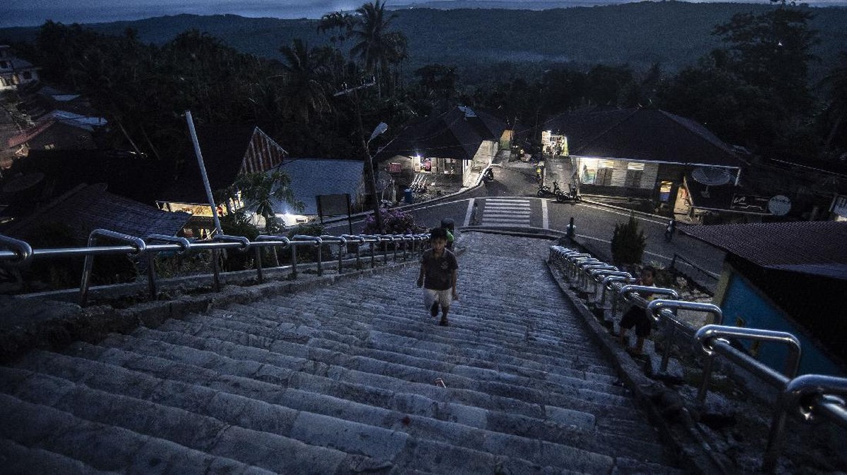 FOTO: Melompati Batu, Menggapai Kedewasaan