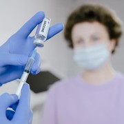 Waspada, Omicron Lebih Cepat Menular Dibanding Delta dan Bisa Menginfeksi yang Sudah Divaksin! Ini Penjelasan WHO
