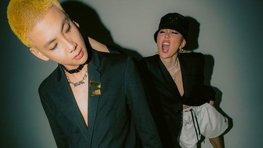 6 Pemotretan Terbaru Agnez Mo & Adam Rosyadi dengan Harajuku Style Agnez Mo dan Adam Rosyadi baru-baru ini melakukan pemotretan pakai Harajuku style. Yuk kita intip potretnya!
