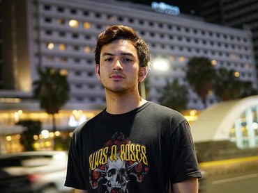 img-title Heboh Isu Video Mesra dengan Salshabilla Adriani, Rizky Nazar: Gue Mau Minta Maaf
