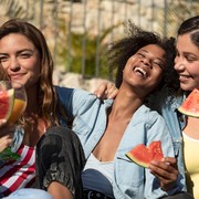 6 Buah dan Sayur yang Cocok untuk 'Mendinginkan' dan Mengisi Hidrasi Tubuh di Musim Kemarau