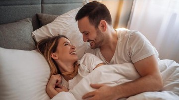 MANDI AIR HANGAT HINGGA KENCAN ROMANTIS