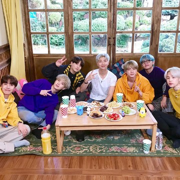 5 Momen Kocak BTS Jadi Newbie di Instagram, Ada-ada Aja Kelakukannya!