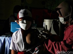 Anak Alami KIPI Usai Divaksin COVID-19? Begini Saran Satgas COVID-19