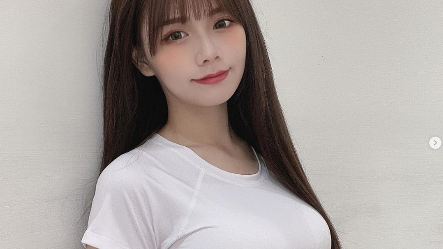 Qingqing Qingqing, influencer asal Taiwan.