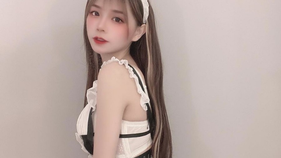 Qingqing, influencer Taiwan.