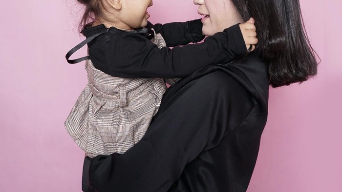 Beaupicks: Rekomendasi Kado Hari Ibu yang Bisa Bikin Kulit Ibu Awet Muda Beaupicks: Rekomendasi Kado Hari Ibu yang Bisa Bikin Kulit Ibu Awet Muda