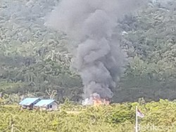 Teroris KKB Tembaki Pos Aparat-Bakar Gedung SMP di Pegunungan Bintang Papua
