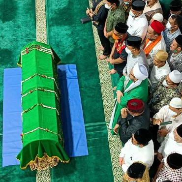 Niat dan Tata Cara Sholat Jenazah yang Benar dalam Islam