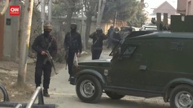 VIDEO: Serangan Gerilyawan di Kashmir Tewaskan 2 Polisi