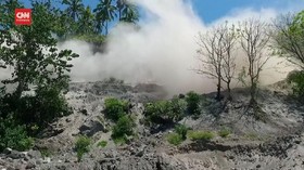 VIDEO: Gempa 7.5 M Runtuhkan Bukit Pasir di NTT