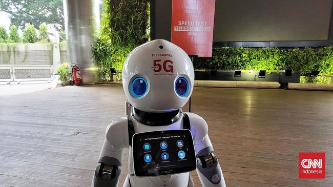 Pertumbuhan 5G di Indonesia disebut tak hanya ada di tangan operator telekomunikasi.