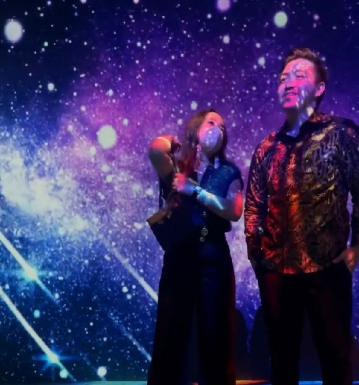 Salmafina Khairunnisa mencuri perhatian publik lewat unggahan terbarunya bersama putra pendeta&period; Yuk intip&excl;