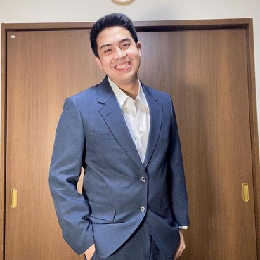 8 Pesona Tampan Jerome Polin YouTuber Berprestasi Kuliah di Jepang