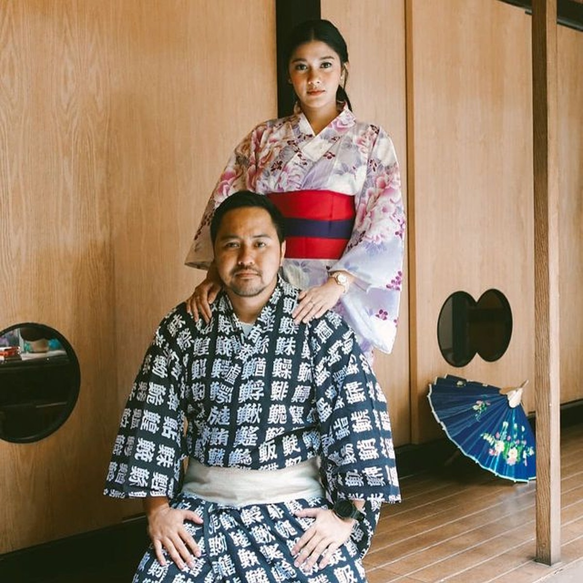 Naysilla Mirdad ramai disebut akan mualaf karena diisukan akan segera menikah dengan kekasihnya yang beda agama&period; Yuk intip&excl;