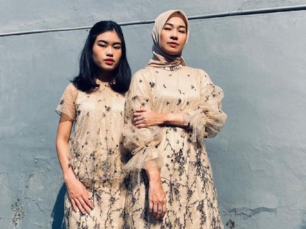 Putrinya Rilis Lagu Sambil Skripsi, Alya Rohali: Terbiasa Under Pressure dari Kecil